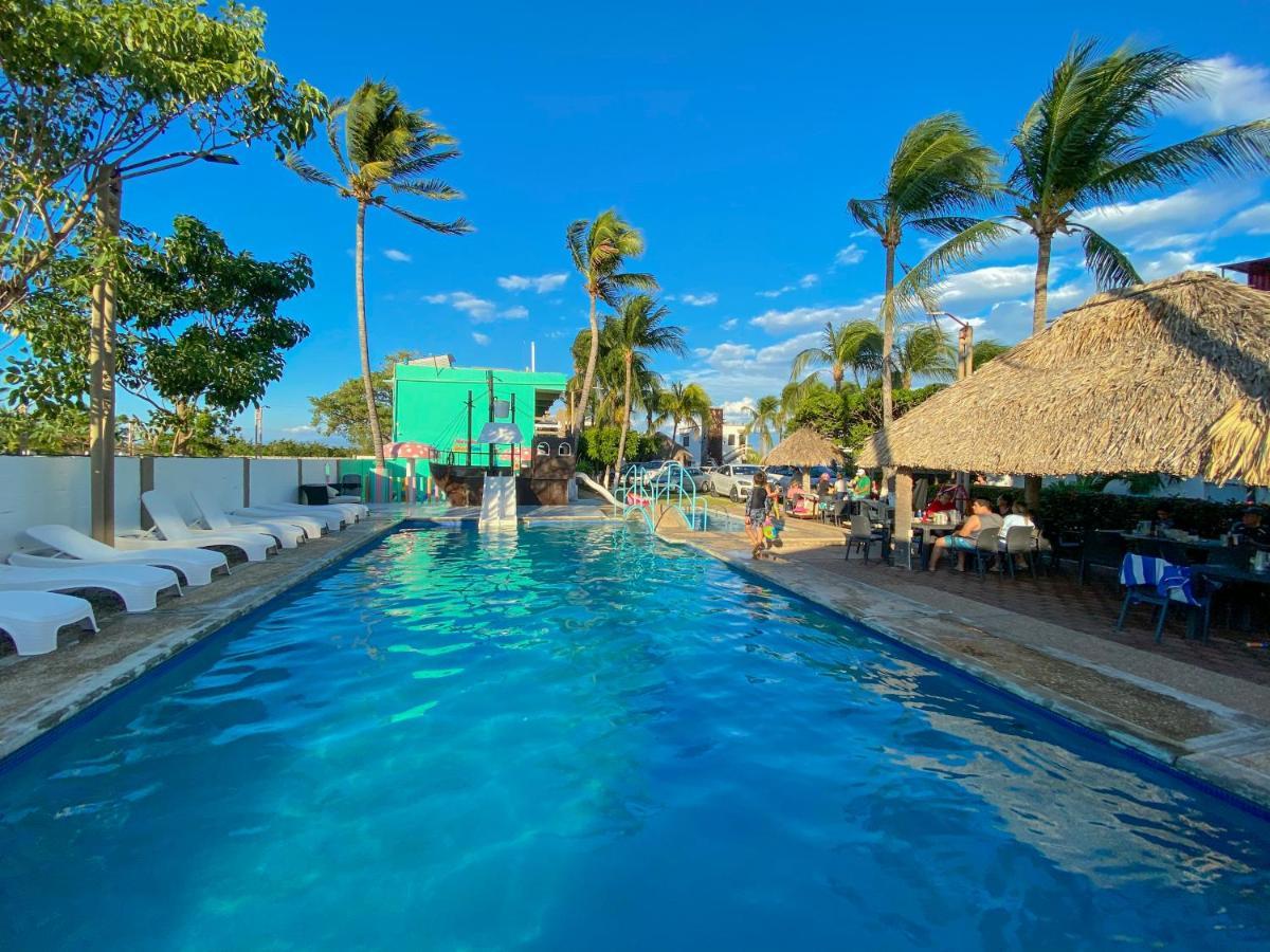 Hotel Villa Murano Puerto Arista Kültér fotó