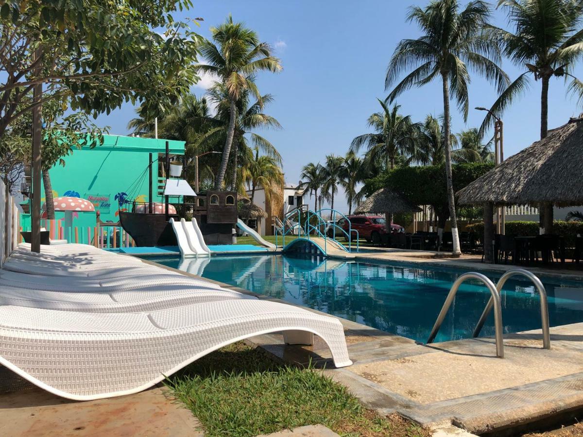 Hotel Villa Murano Puerto Arista Kültér fotó